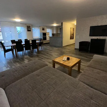 Apartment - Marianna Rust